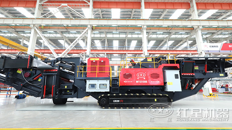 履帶移動小型制砂機(jī)